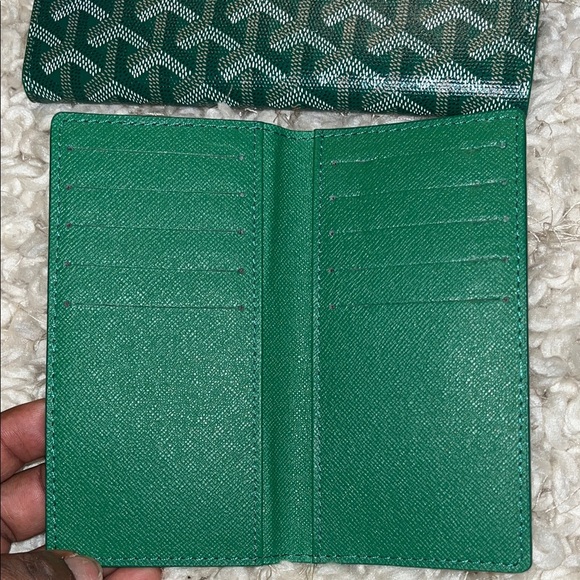 Goyard Green and Black Patterned Wallet Set - Picture 8 of 10
